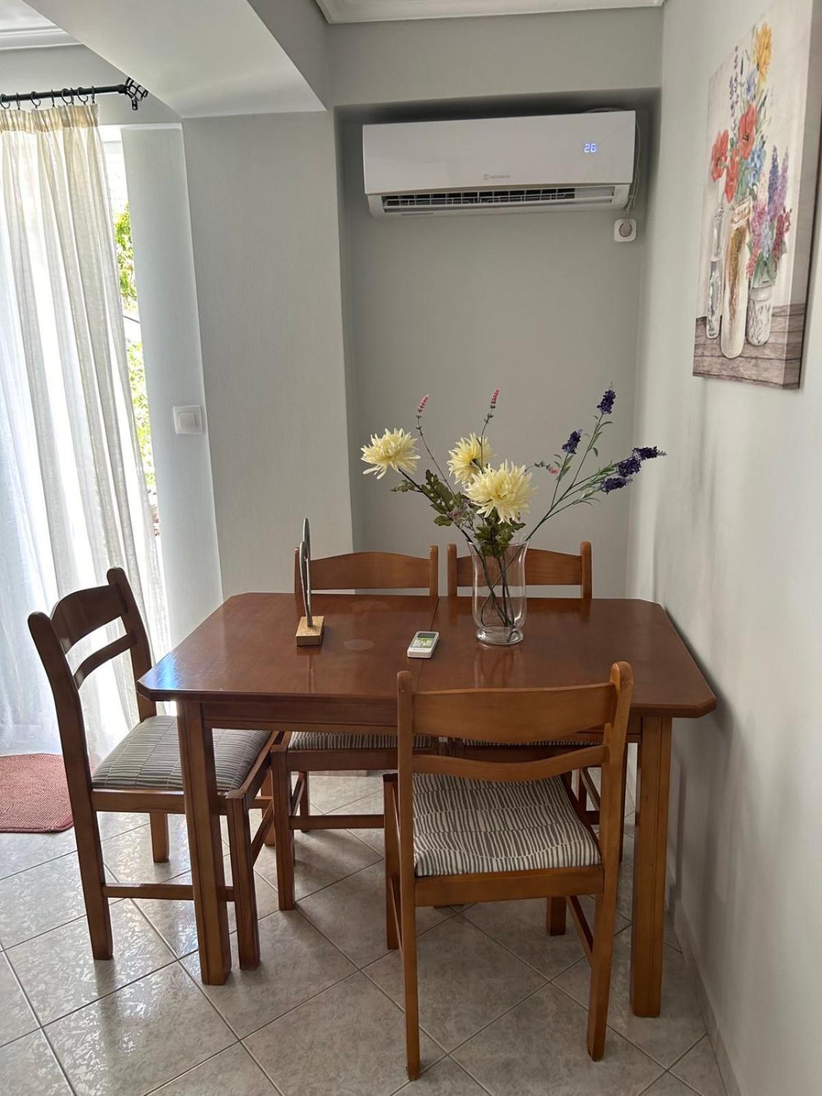 παραλιακό με αυλή Apartmán Gythio